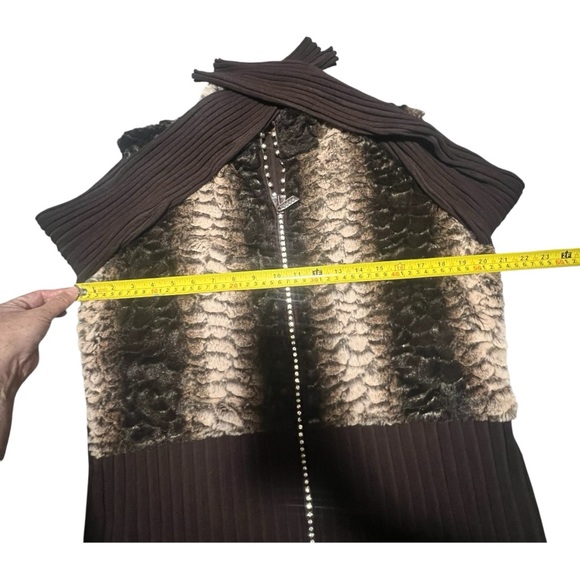 belldini XL Cardigan rhinestone zipper faux fur brown ribbed back and sleeves - Picture 11 of 14